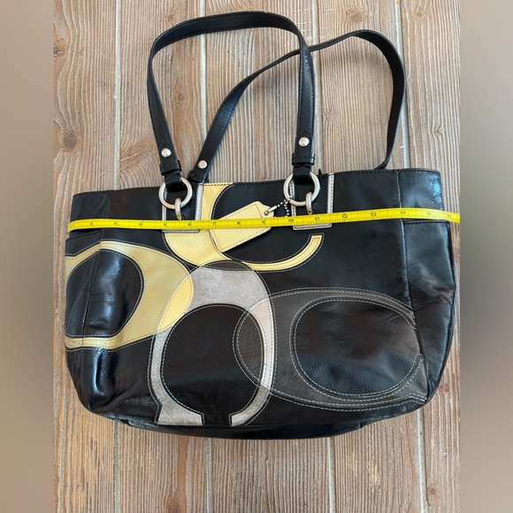 2010 Coach Opt Art Signature Patent Leather Black and Yellow Tote Bag - Picture 7 of 11